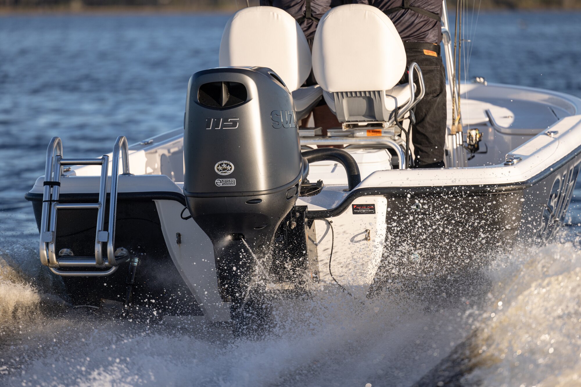 Suzuki DF115BG STEALTH im einsatz