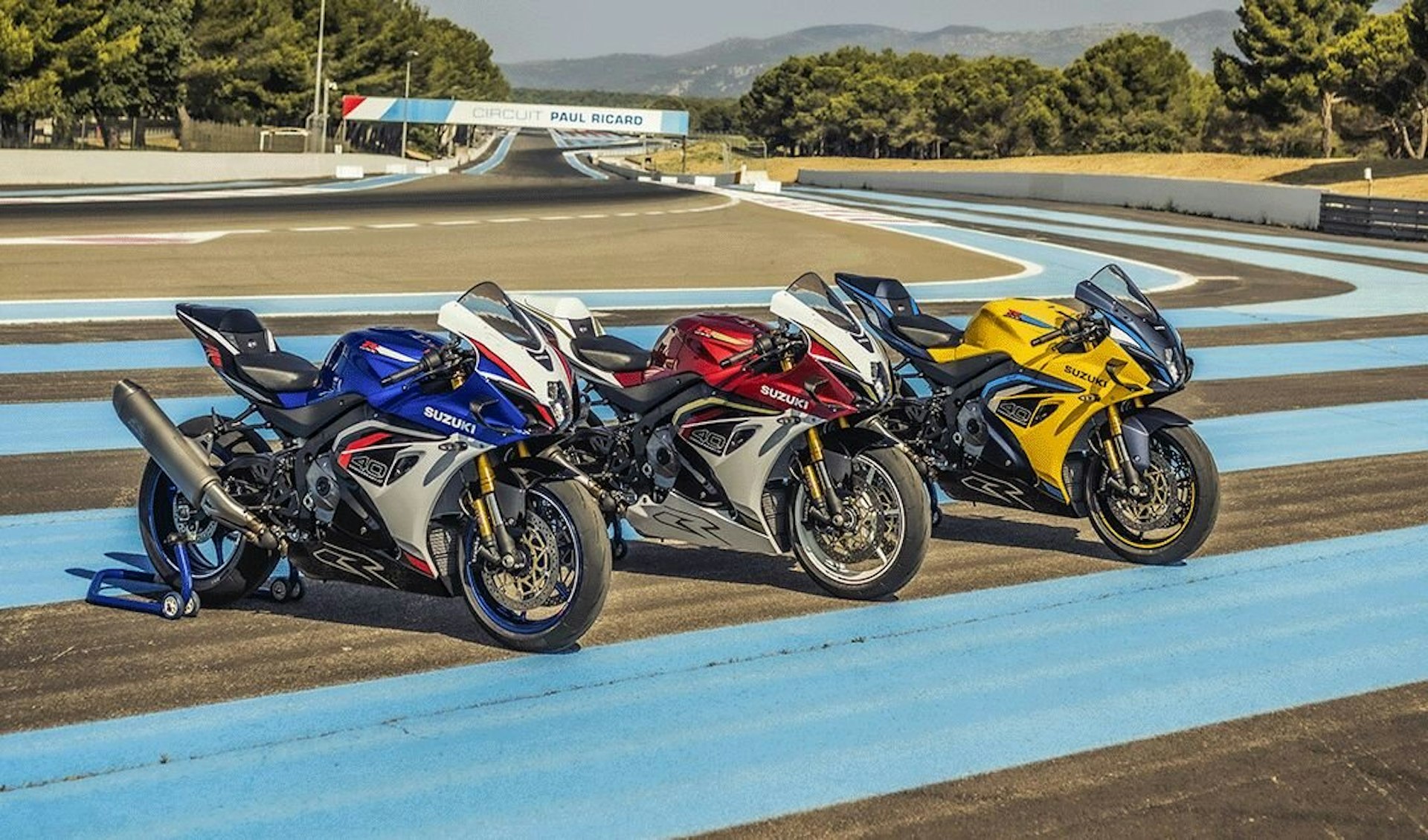 Suzuki GSX-R1000R mit Rennfahrer