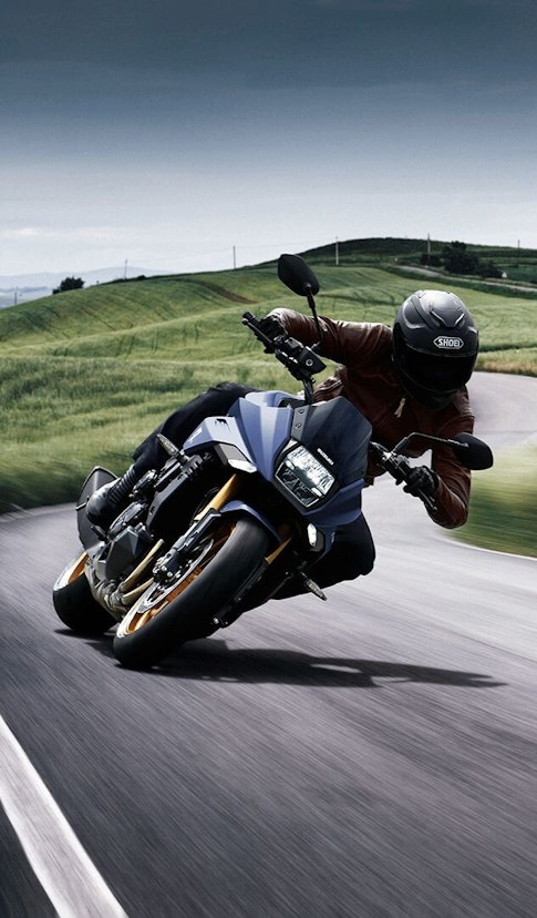 Suzuki Katana auf der Strasse