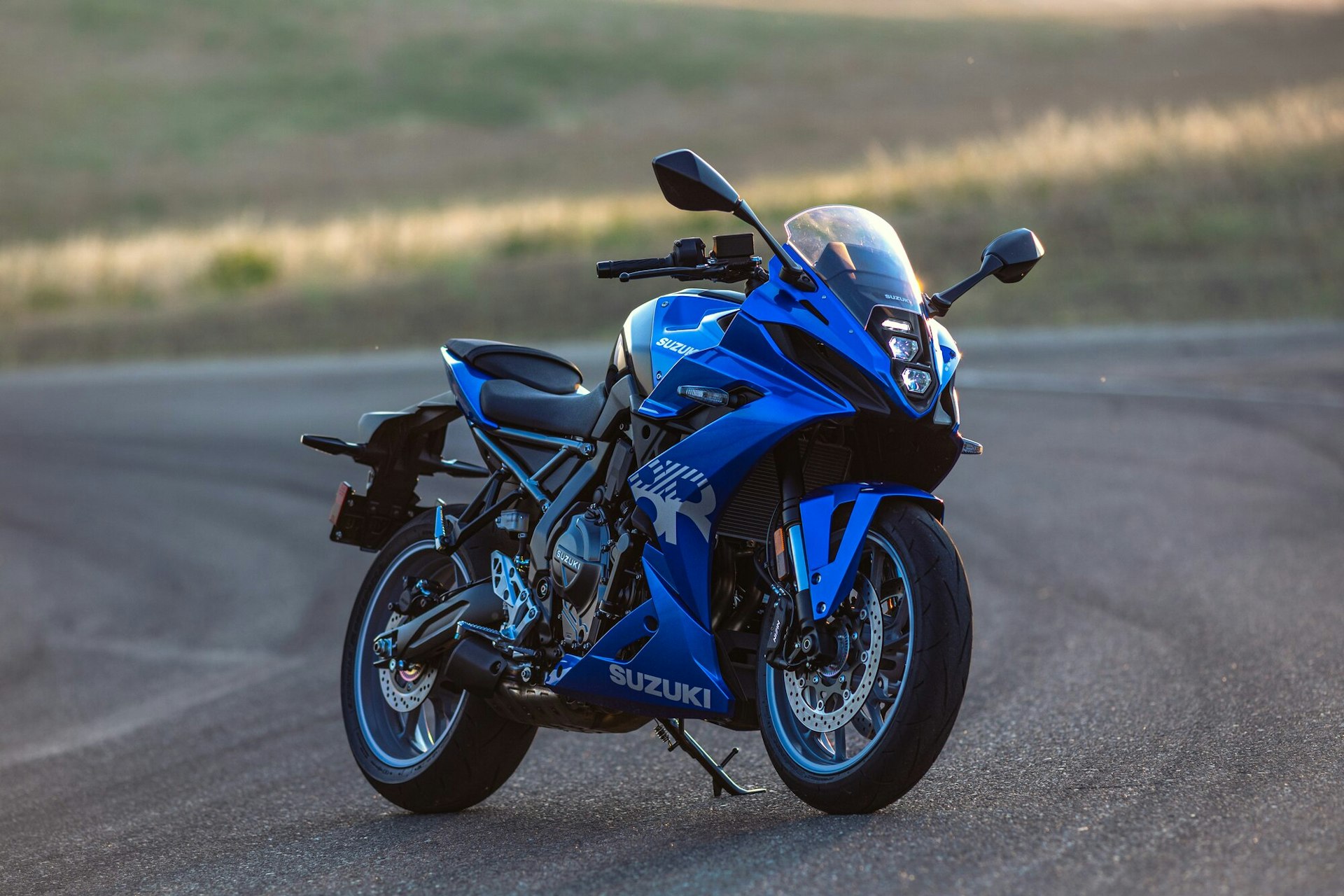 Suzuki GSX-8R
