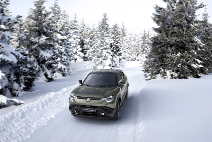 New e Vitara im Schnee