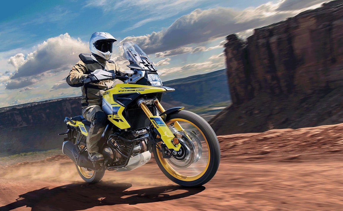 Gelbe Suzuki V-Strom 1050DE