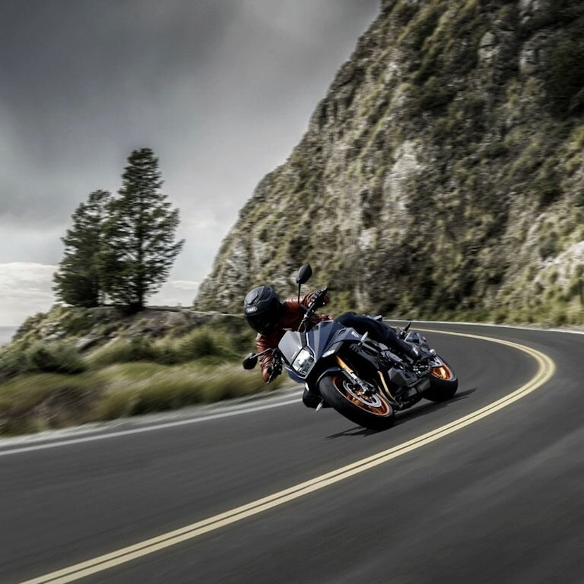 Suzuki Katana auf der Strasse