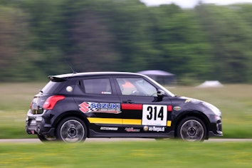 SUZUKI Swiss Racing Cup