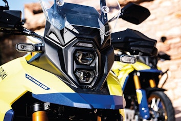 Suzuki V-Storm 800DE LED Lichter