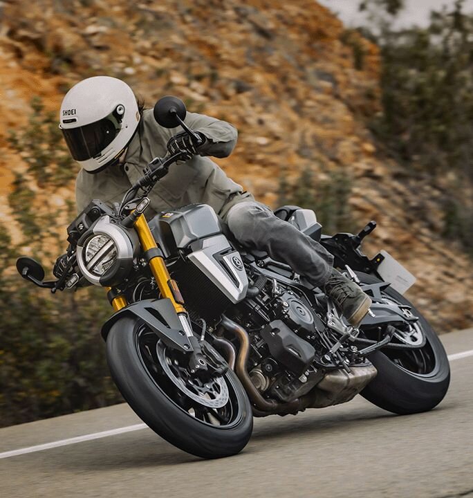 Suzuki GSX-8T in einer Kurve