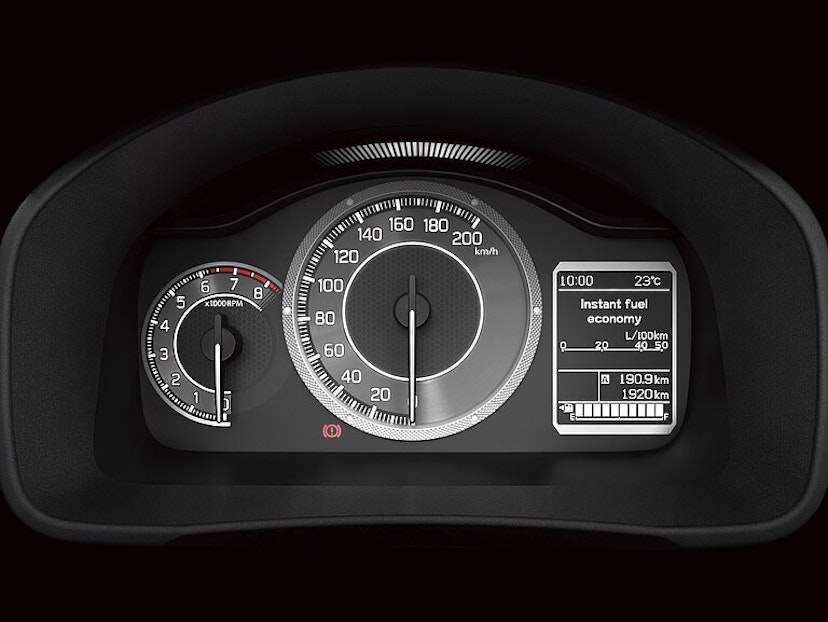 Suzuki Ignis Armaturenbrett 
