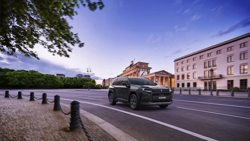 Suzuki Across am laden