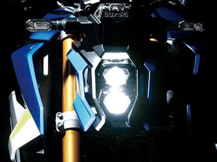 Suzuki GSX-S1000 LED Scheinwerfer