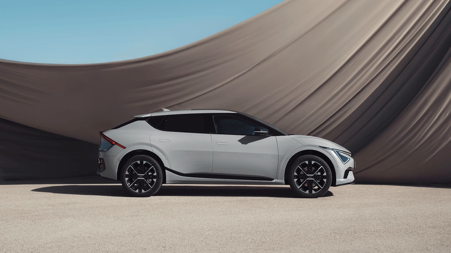 Der Kia EV6 auf der Strasse