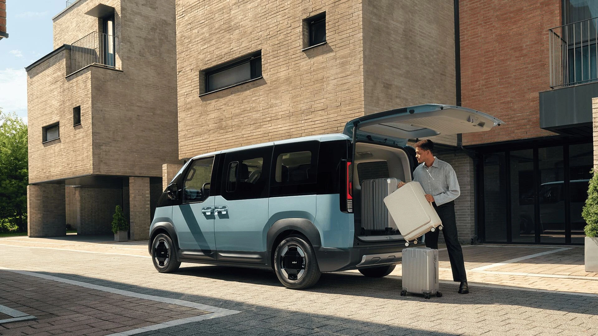 PV5 Passenger