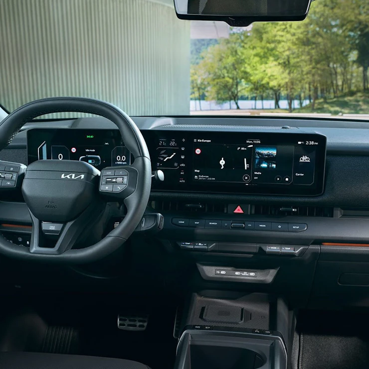 Kia Cockpit Panoramadisplay