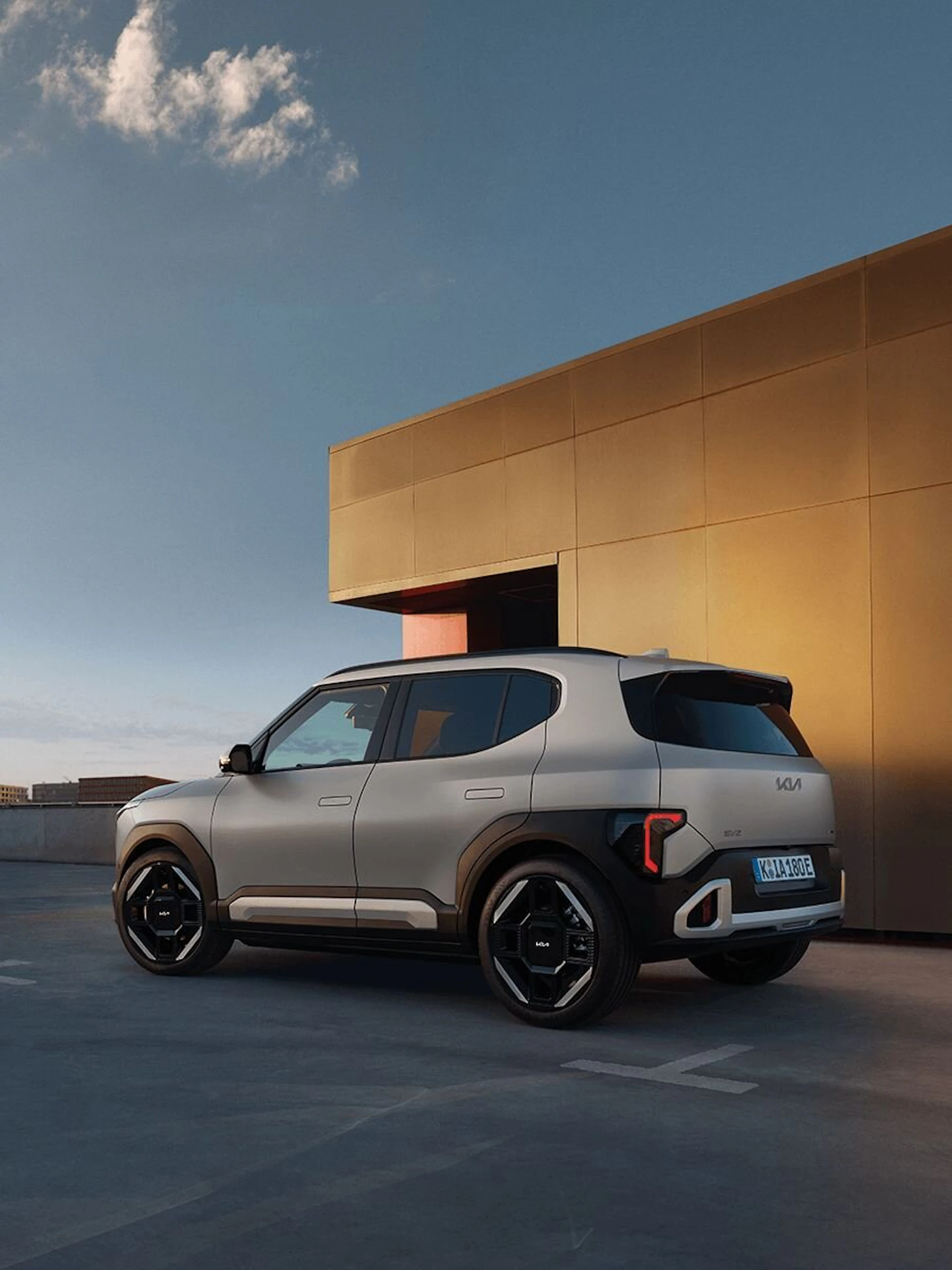 Seitliche Ansicht des Kia EV2