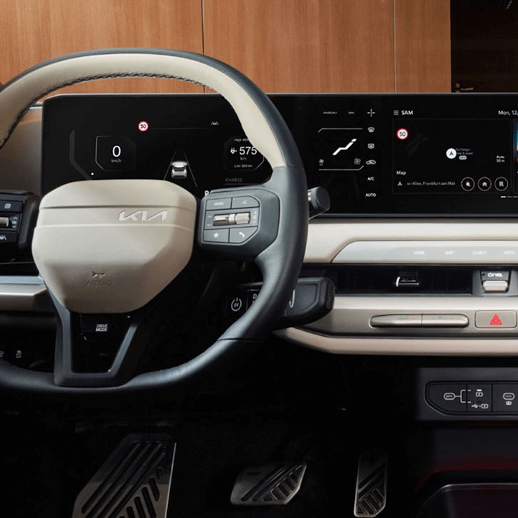 Cockpit mit Panoramadisplay