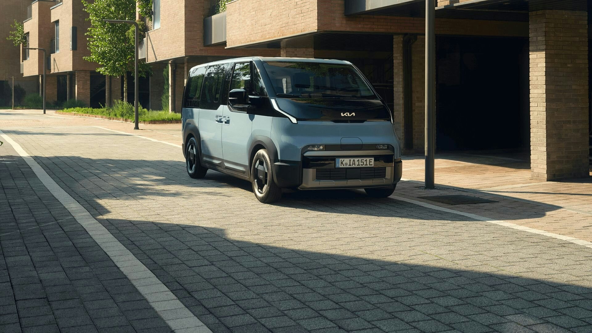 Frontansicht des Kia PV5 Passenger