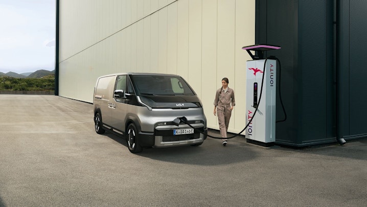 Kia PV5