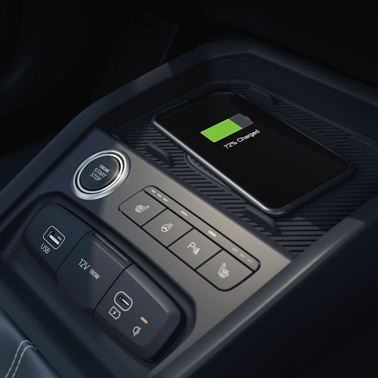 Ladestation innerhalb der Mittelkonsole